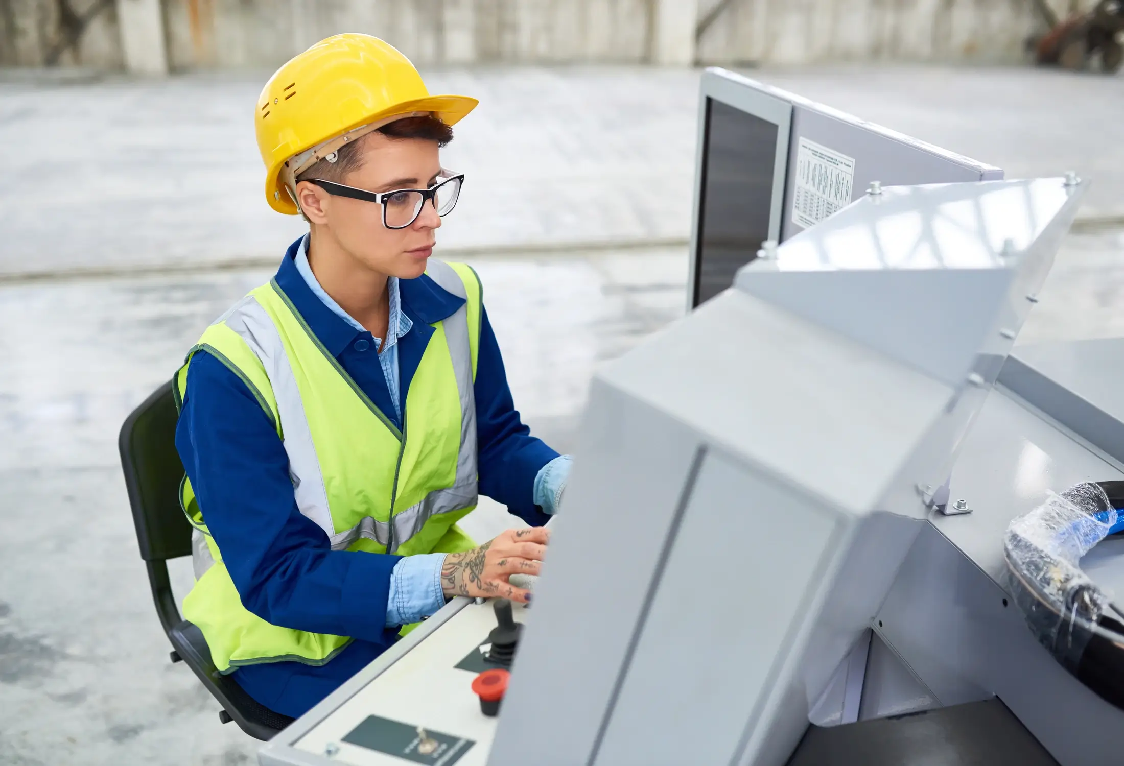 Effiziente Koordination auf der Baustelle zur Steuerung von Personal, Materialfluss und Sicherheitsabläufen.